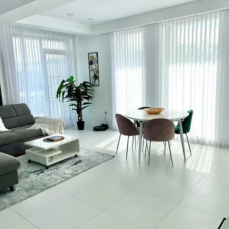 Apartament Velvet *
