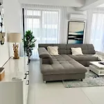 Velvet شقة *